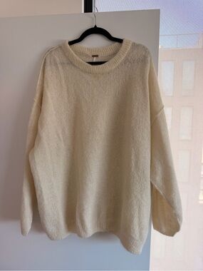 Free People Oversized Alpaca Blend Sweater – Cream – M